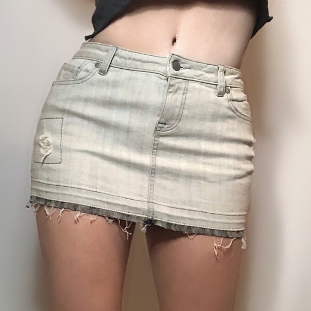 Tommy grey distressed denim jean mini skirt